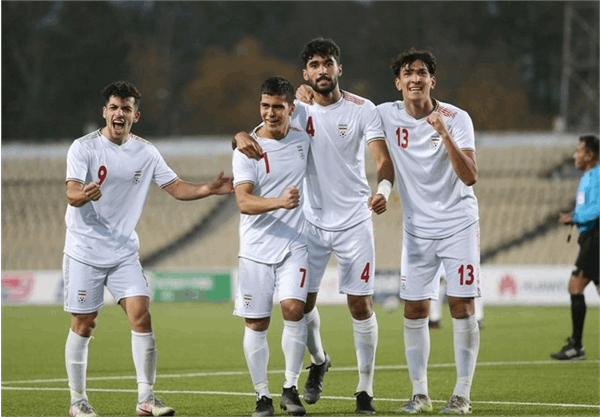 Iranian U-23 Footballers Sparkle in Asian Qualifiers