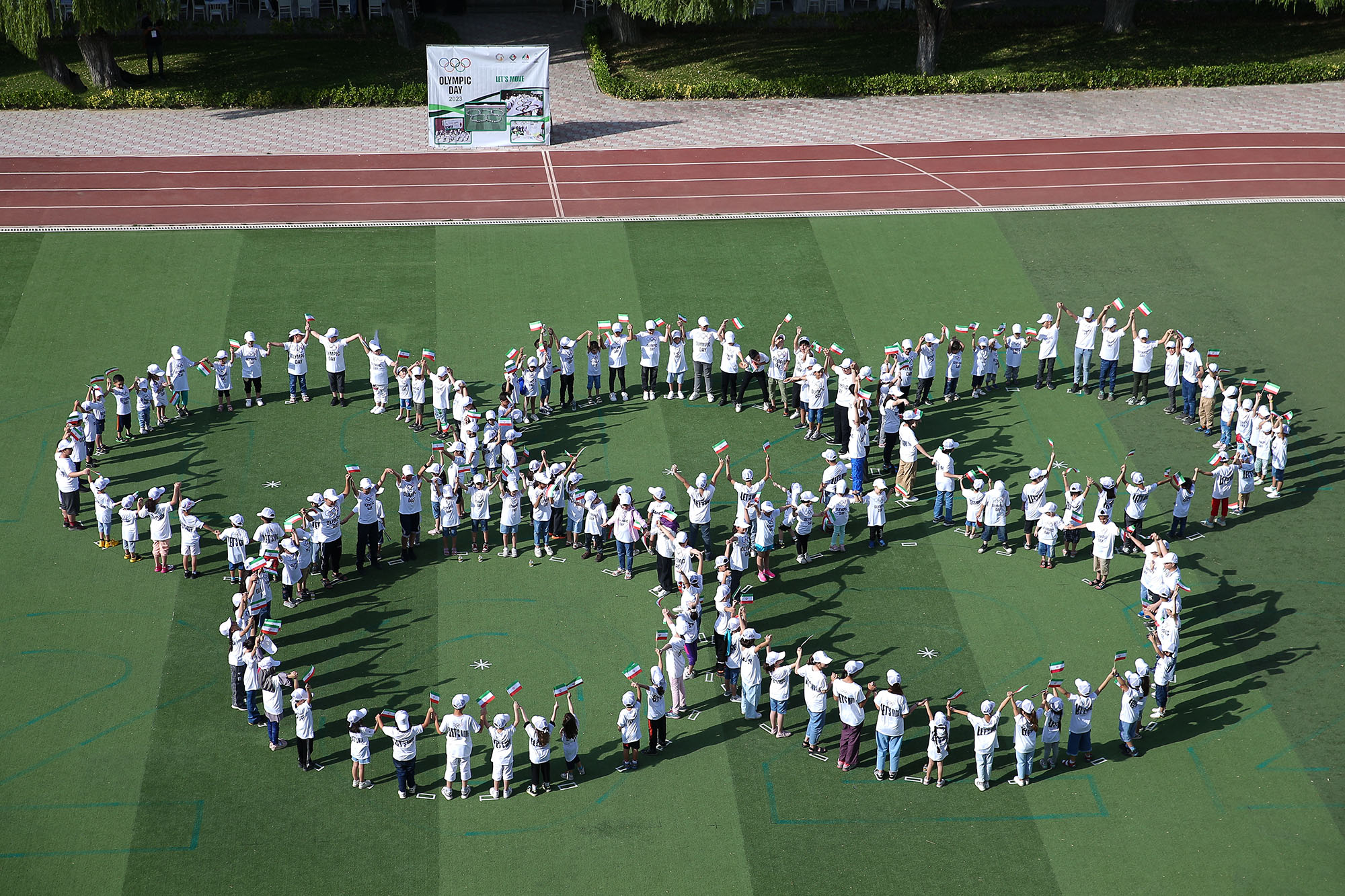 Over 300 Children in Celebrating Intl. Olympic Day | Olympic